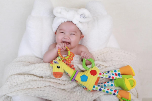 海宁宝宝几个月能睡整夜觉 海宁宝宝几个月能睡整夜觉